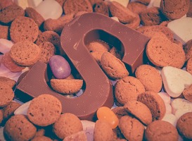 Sinterklaas zet dit jaar voet aan wal op Texel, Merel Westrik presenteert intocht Sinterklaas zet dit jaar voet aan wal op Texel, Merel Westrik presenteert intocht